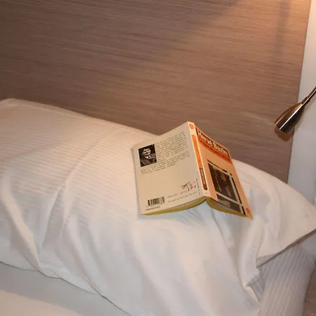 Hotel Terranostra Tarascon-sur-Ariège