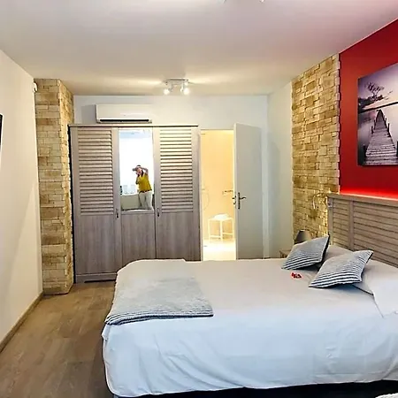 Terranostra فندق Tarascon-sur-Ariège