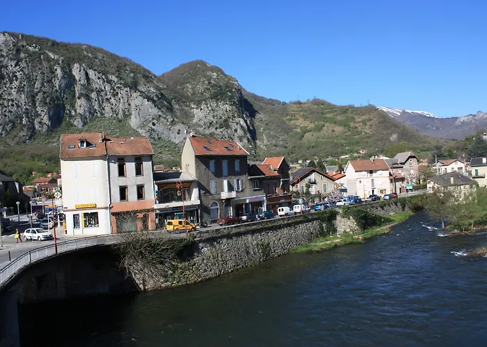 オテル テラノストラ ホテル タラスコン・シュル・アリエージュ