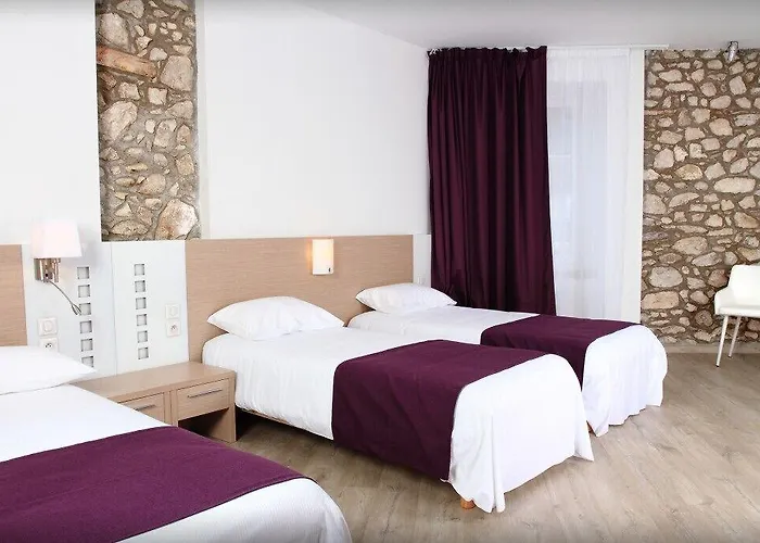 ホテル オテル テラノストラ 3*